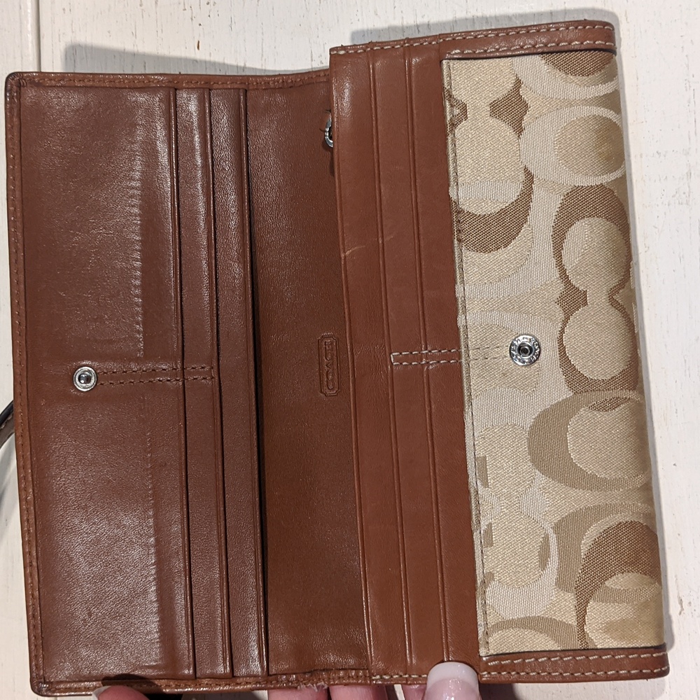 Coach Tan and Brown Tote Bag - Picture 9 of 11